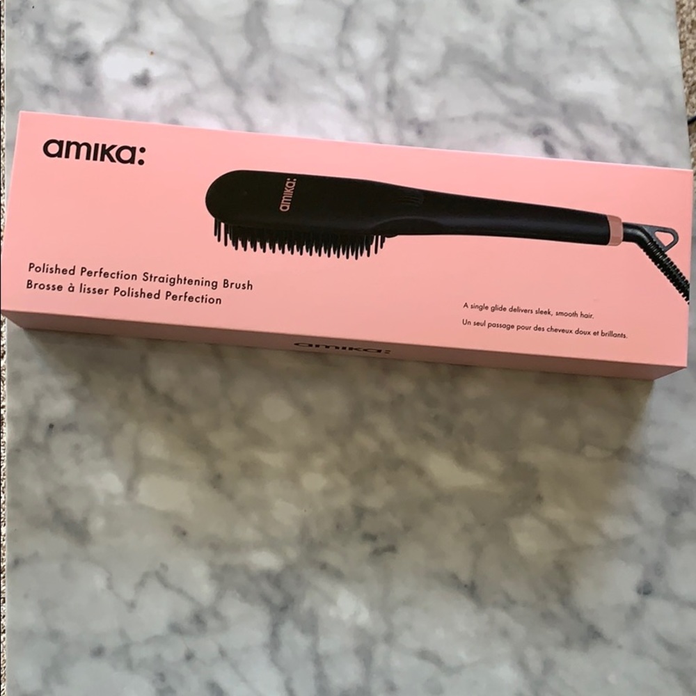 Amika Straightening Brush